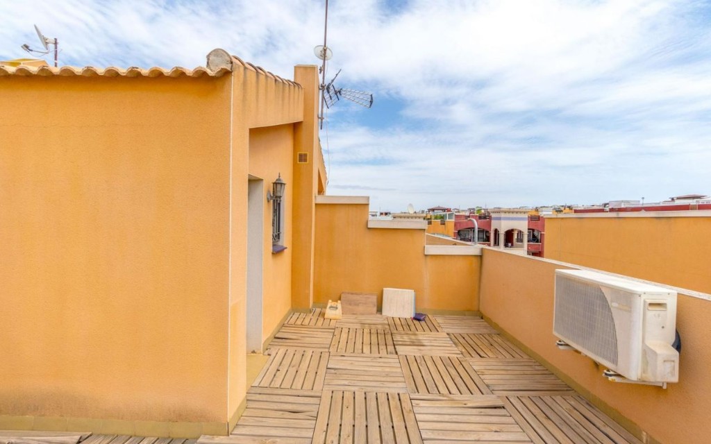 Kamienica w Alicante, Hiszpania 3 sypialnie, 73 mkw. nr 145451