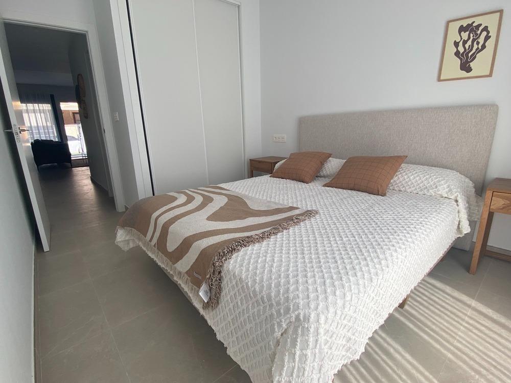 Bungalow i San Pedro del Pinatar, Murcia, Spanien 2 sovrum, 78 kvm. Nr. 135305