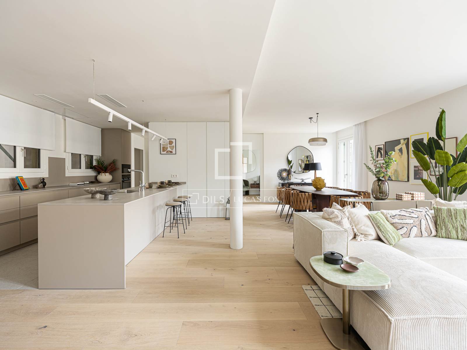 Apartment à Barcelona, Espagne 2 chambres, 135 m2 No. 150626