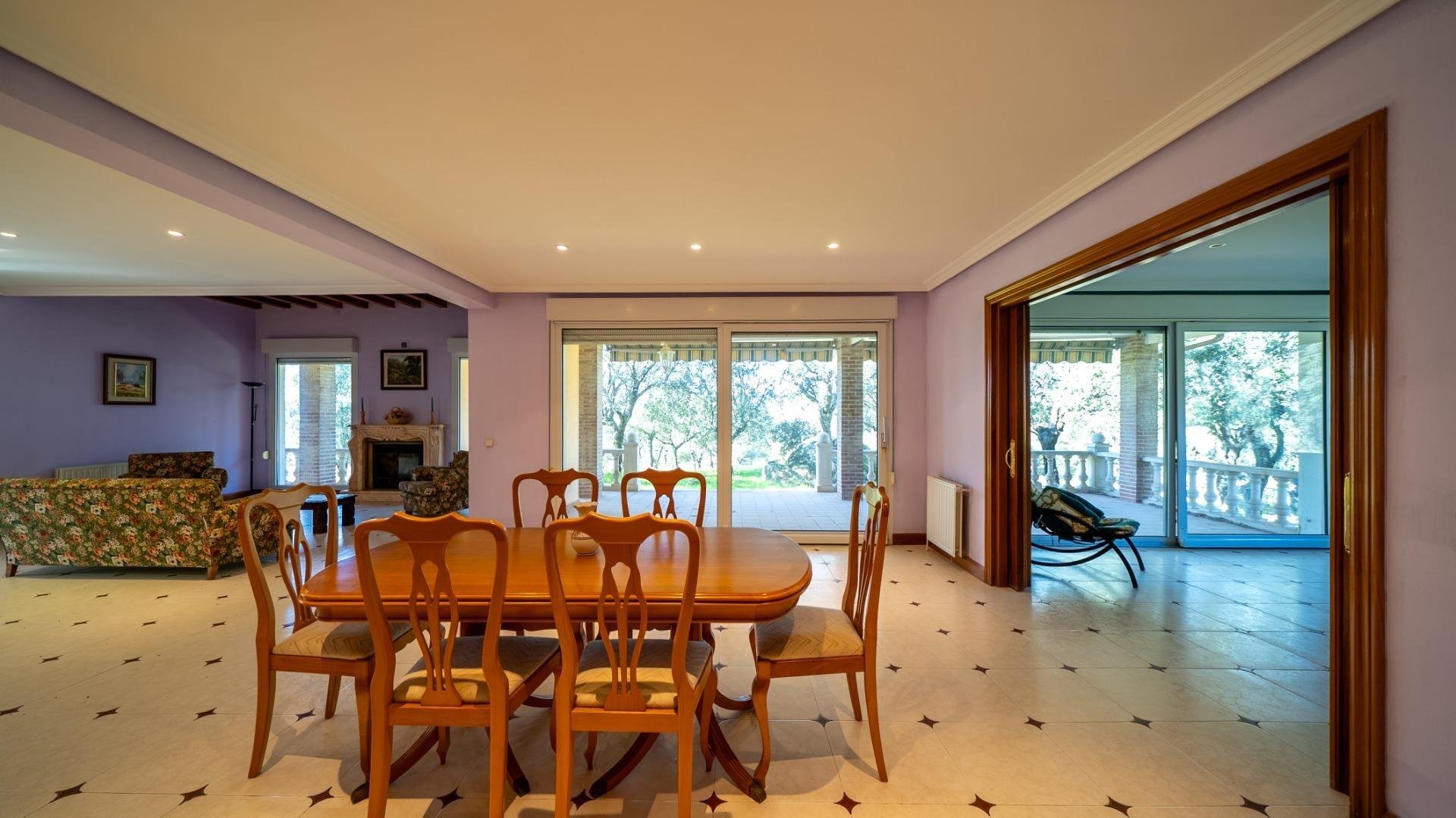 House in Colmenarejo, Madrid, Spain 8 bedrooms, 2178 sq.m. No. 177792