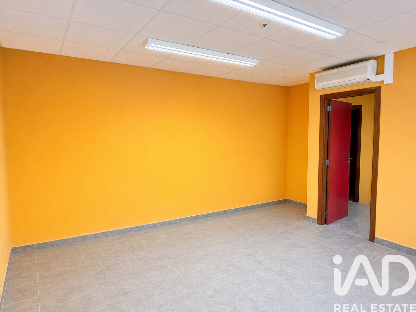 Propiedad comercial en Valencia, València, España 302 m2 No. 187584
