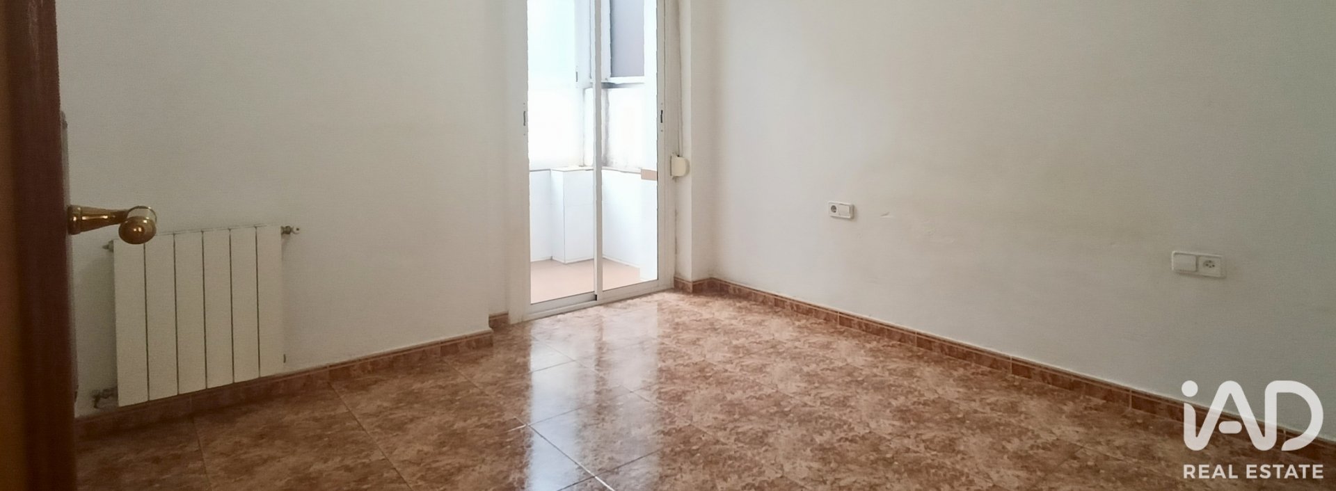 Apartment in Mataro, Barcelona, Spain 3 bedrooms, 65 sq.m. No. 187586