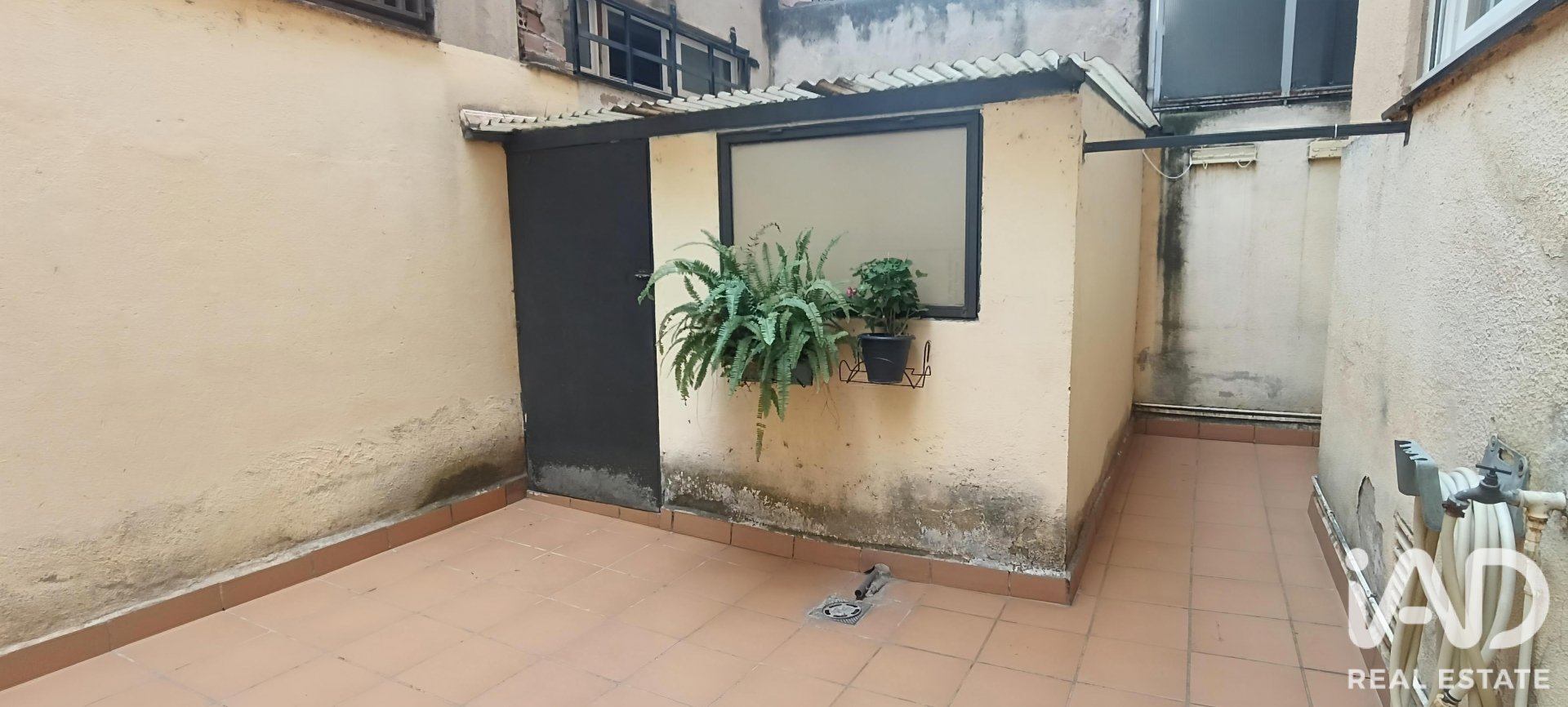 Apartment in Mataro, Barcelona, Spain 3 bedrooms, 65 sq.m. No. 187586