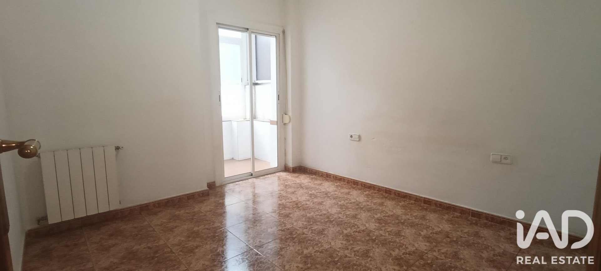 Apartment in Mataro, Barcelona, Spain 3 bedrooms, 65 sq.m. No. 187586