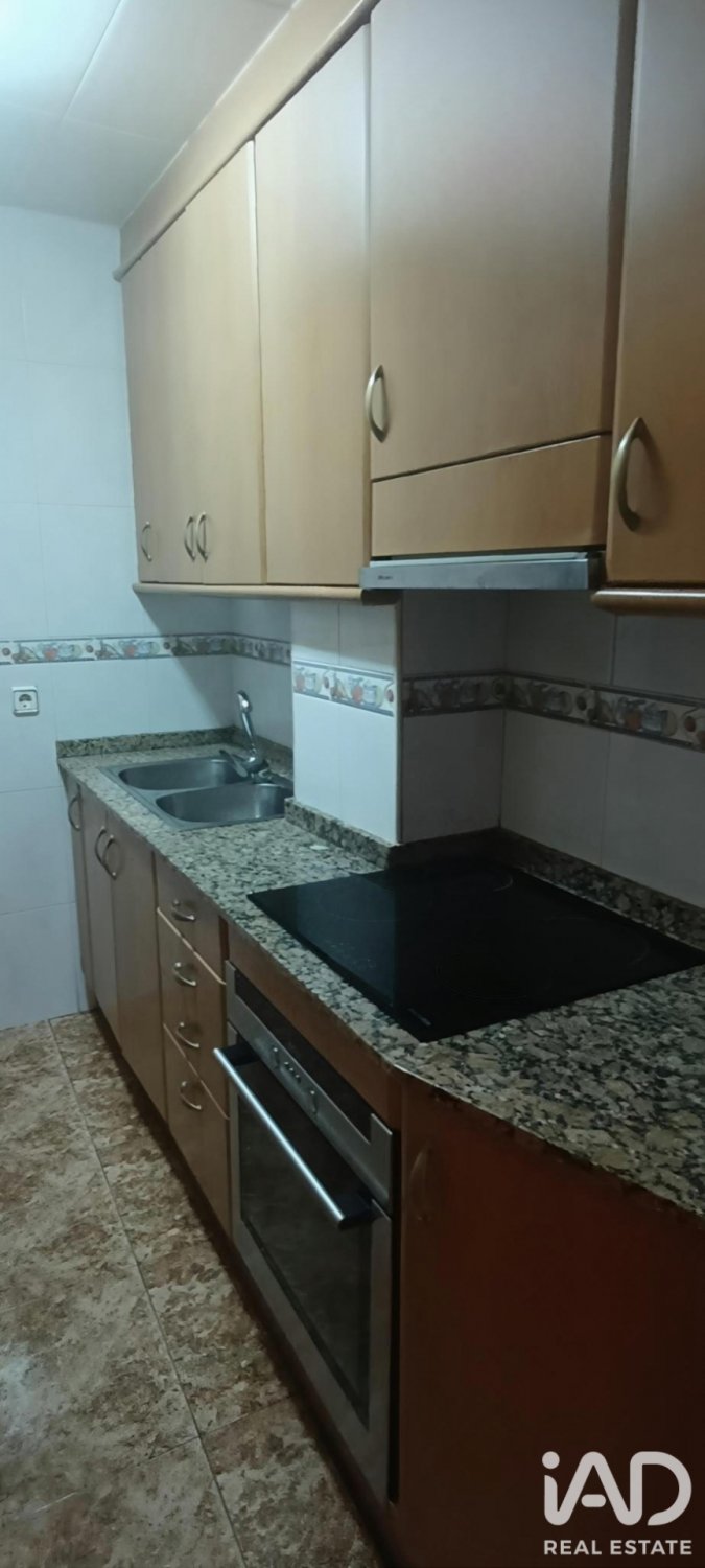 Apartment in Mataro, Barcelona, Spain 3 bedrooms, 65 sq.m. No. 187586