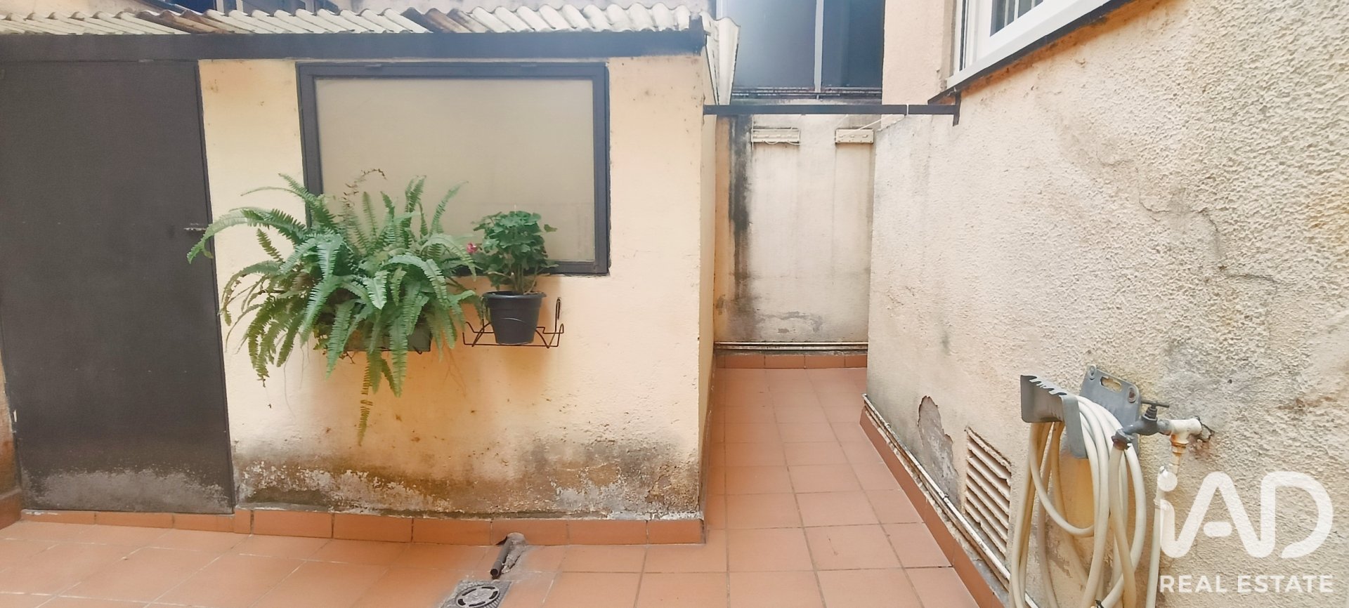 Apartment in Mataro, Barcelona, Spain 3 bedrooms, 65 sq.m. No. 187586