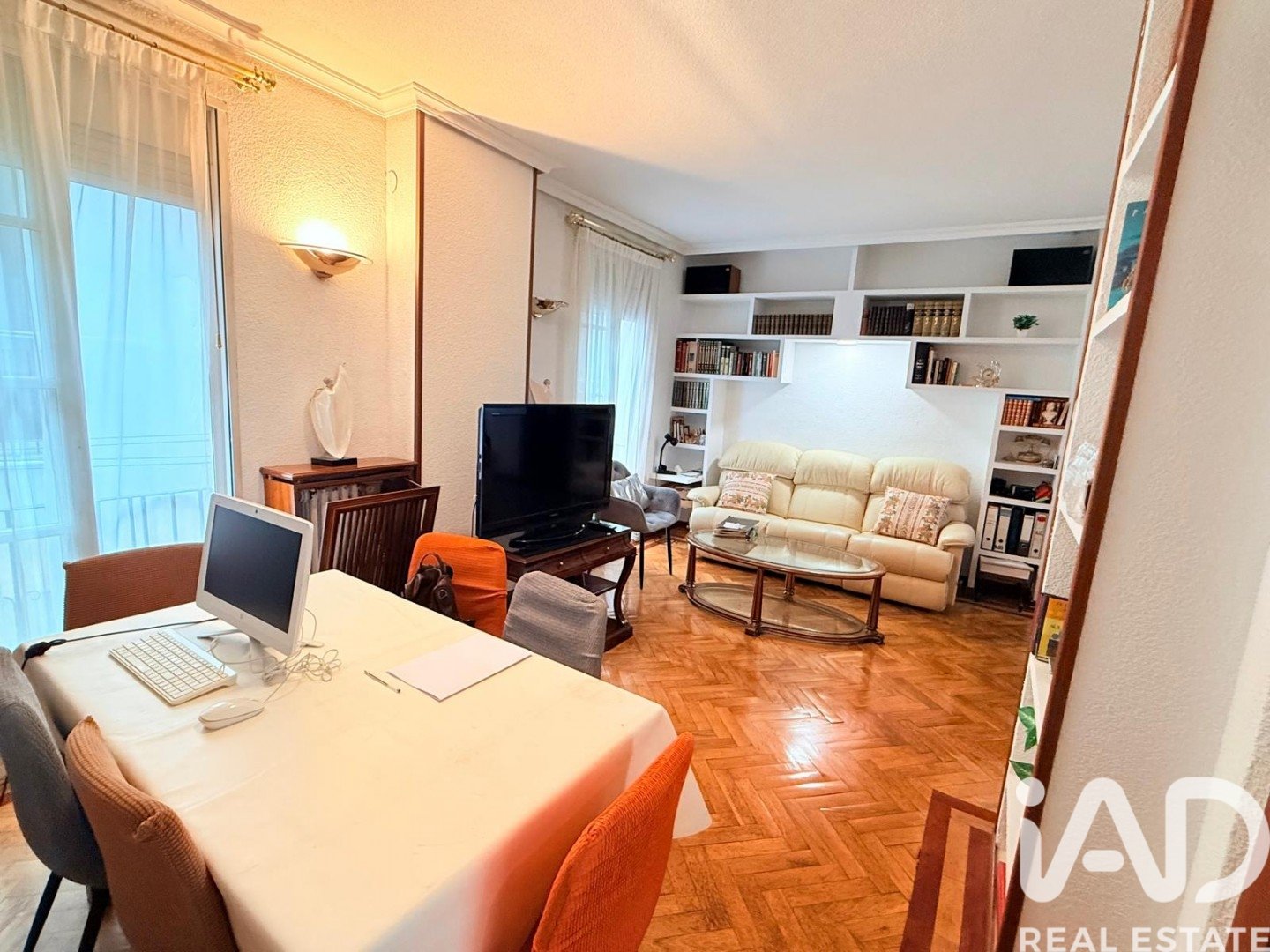 Wohnung in Madrid, Spanien 2 Schlafzimmer, 68 m2 Nr. 187580