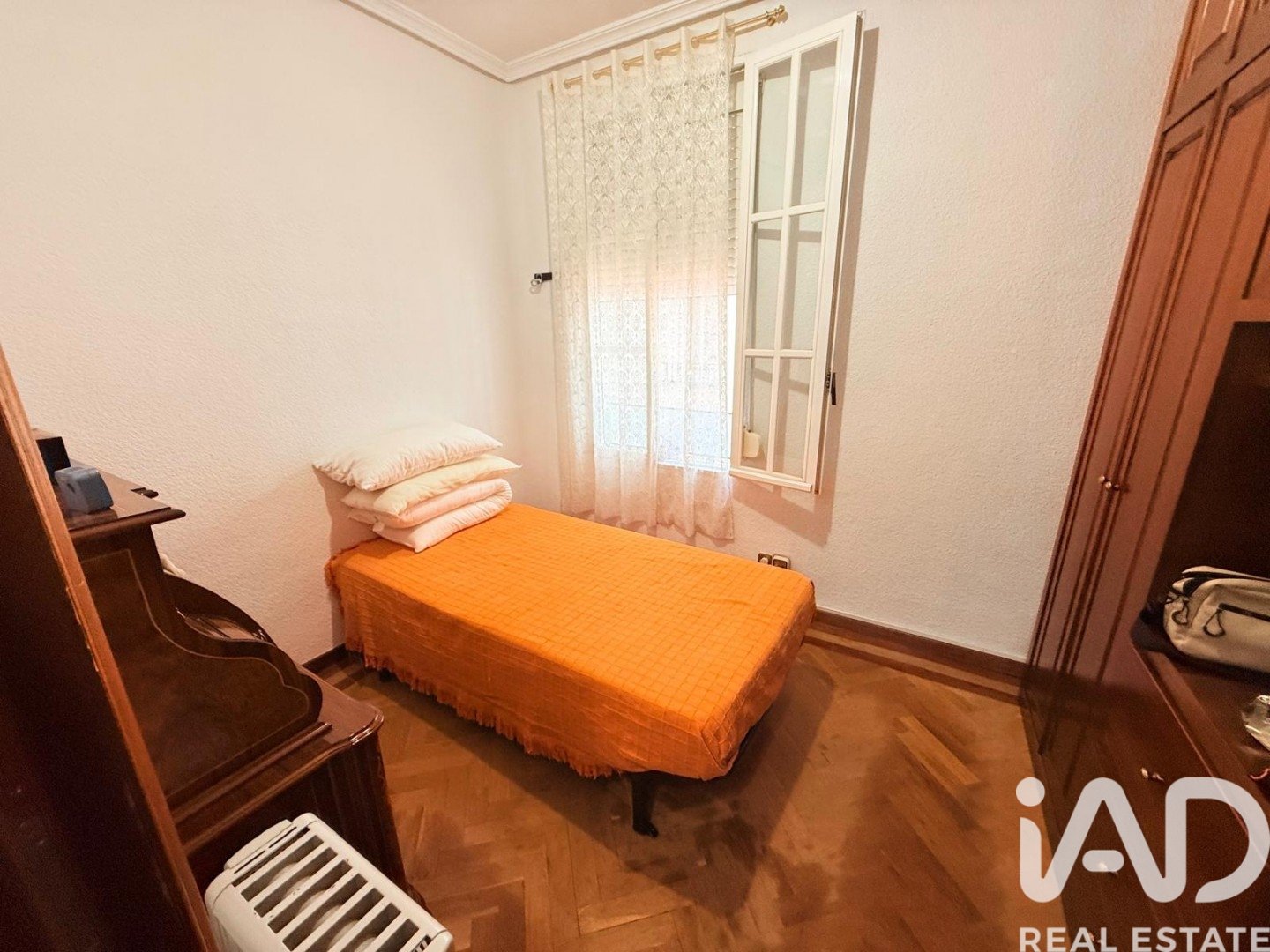 Wohnung in Madrid, Spanien 2 Schlafzimmer, 68 m2 Nr. 187580