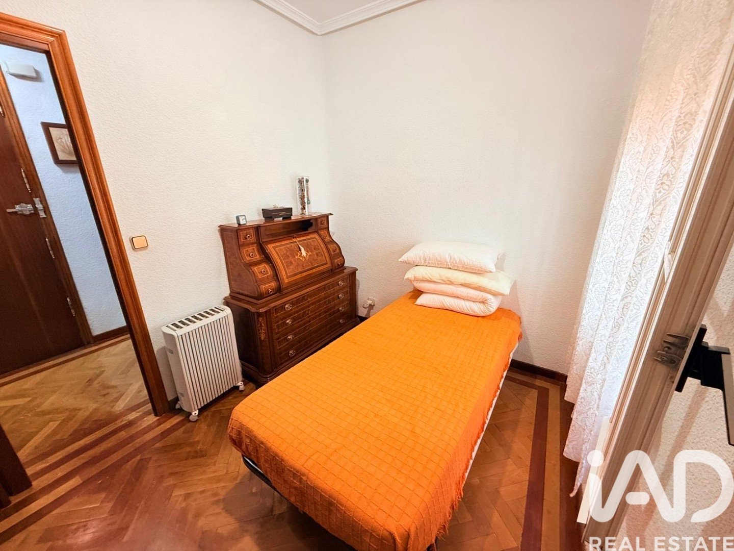 Wohnung in Madrid, Spanien 2 Schlafzimmer, 68 m2 Nr. 187580