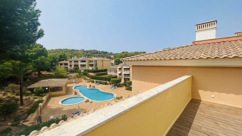 Tvåvåningslägenhet i Santa Ponsa, Mallorca, Spanien 3 sovrum, 198 kvm. Nr. 143930