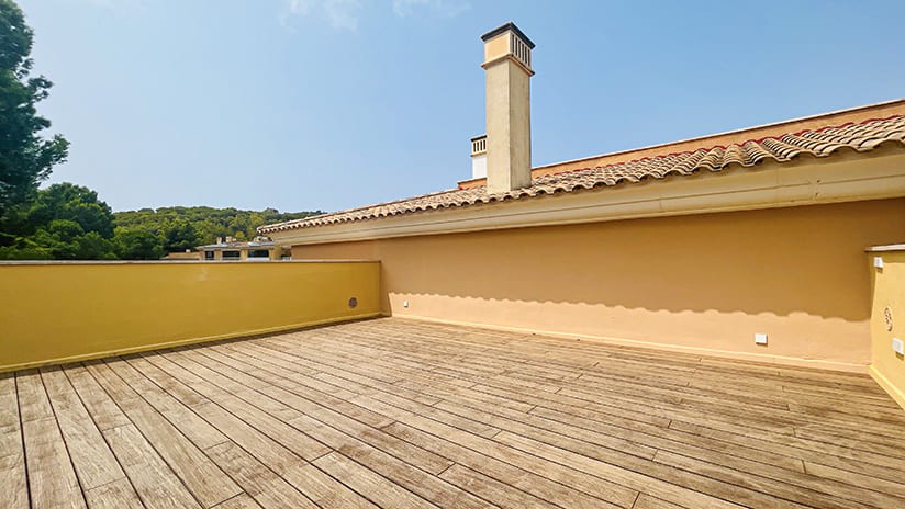 Tvåvåningslägenhet i Santa Ponsa, Mallorca, Spanien 3 sovrum, 198 kvm. Nr. 143930