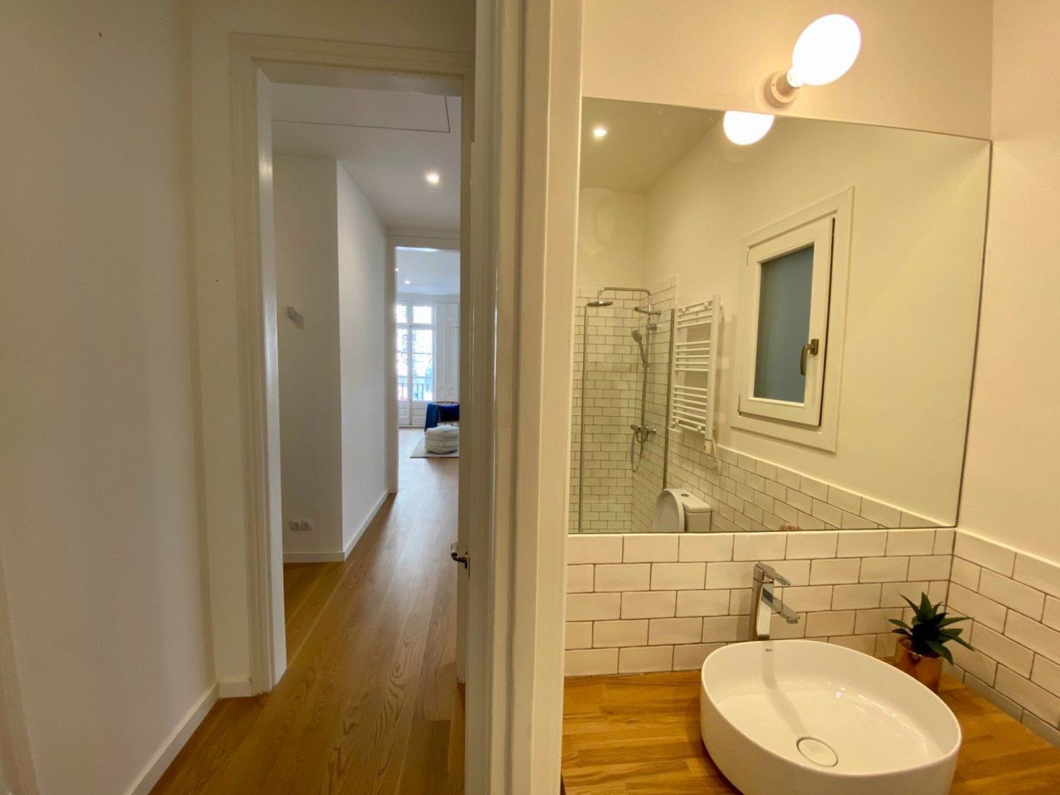 Apartamento en Barcelona, España 3 dormitorios, 125 m2 No. 161319