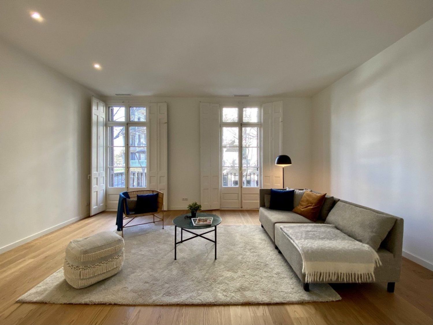 Apartamento en Barcelona, España 3 dormitorios, 125 m2 No. 161319