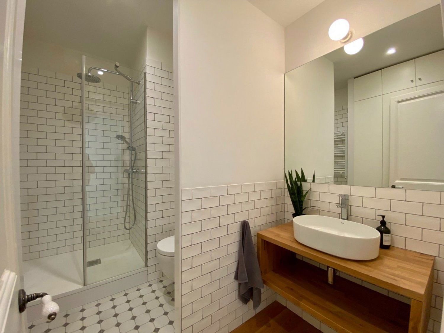 Apartamento en Barcelona, España 3 dormitorios, 125 m2 No. 161319