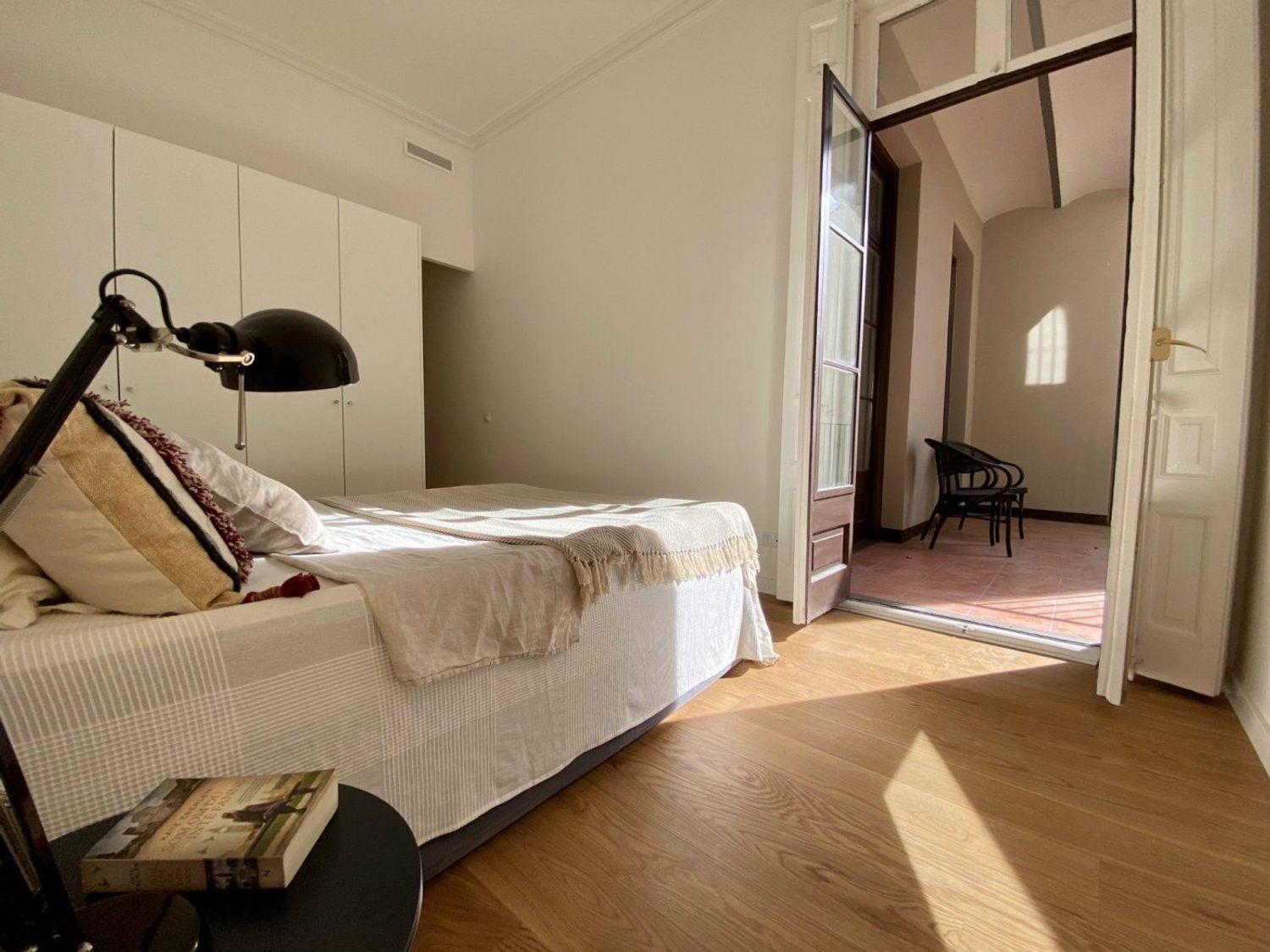 Apartamento en Barcelona, España 3 dormitorios, 125 m2 No. 161319