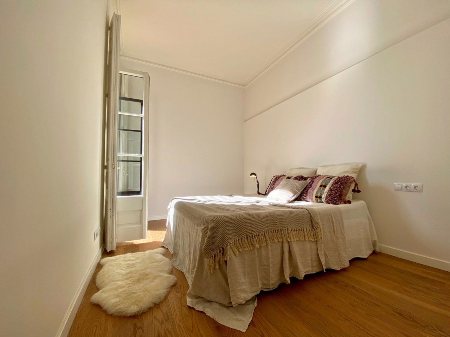 Apartamento en Barcelona, España 3 dormitorios, 125 m2 No. 161319