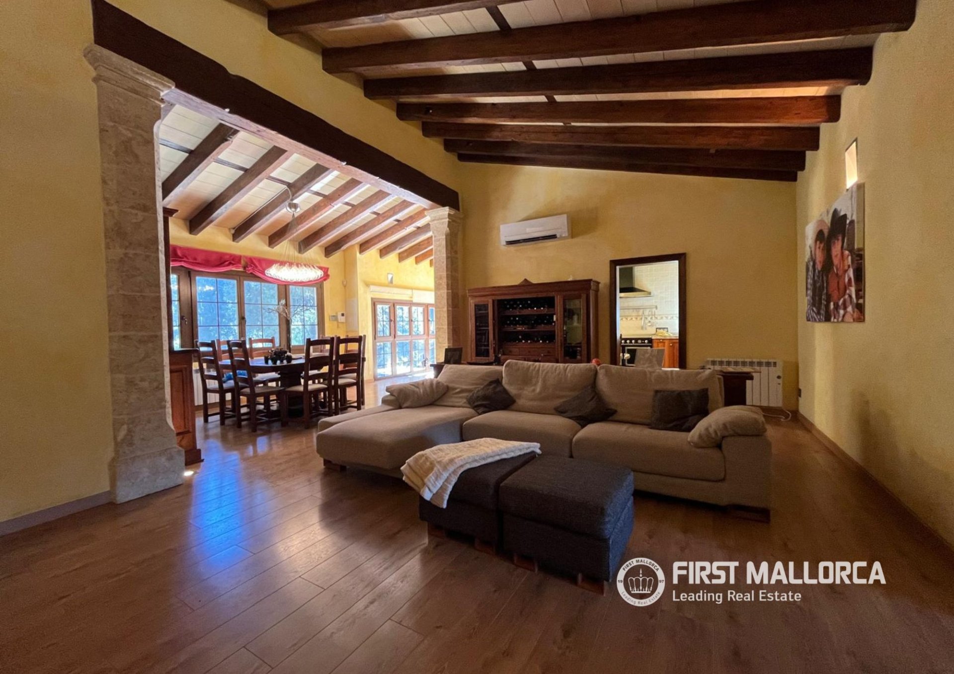 Villa a Sa Pobla, Mallorca, Spagna 6 camere da letto, 340 mq. N° 164594