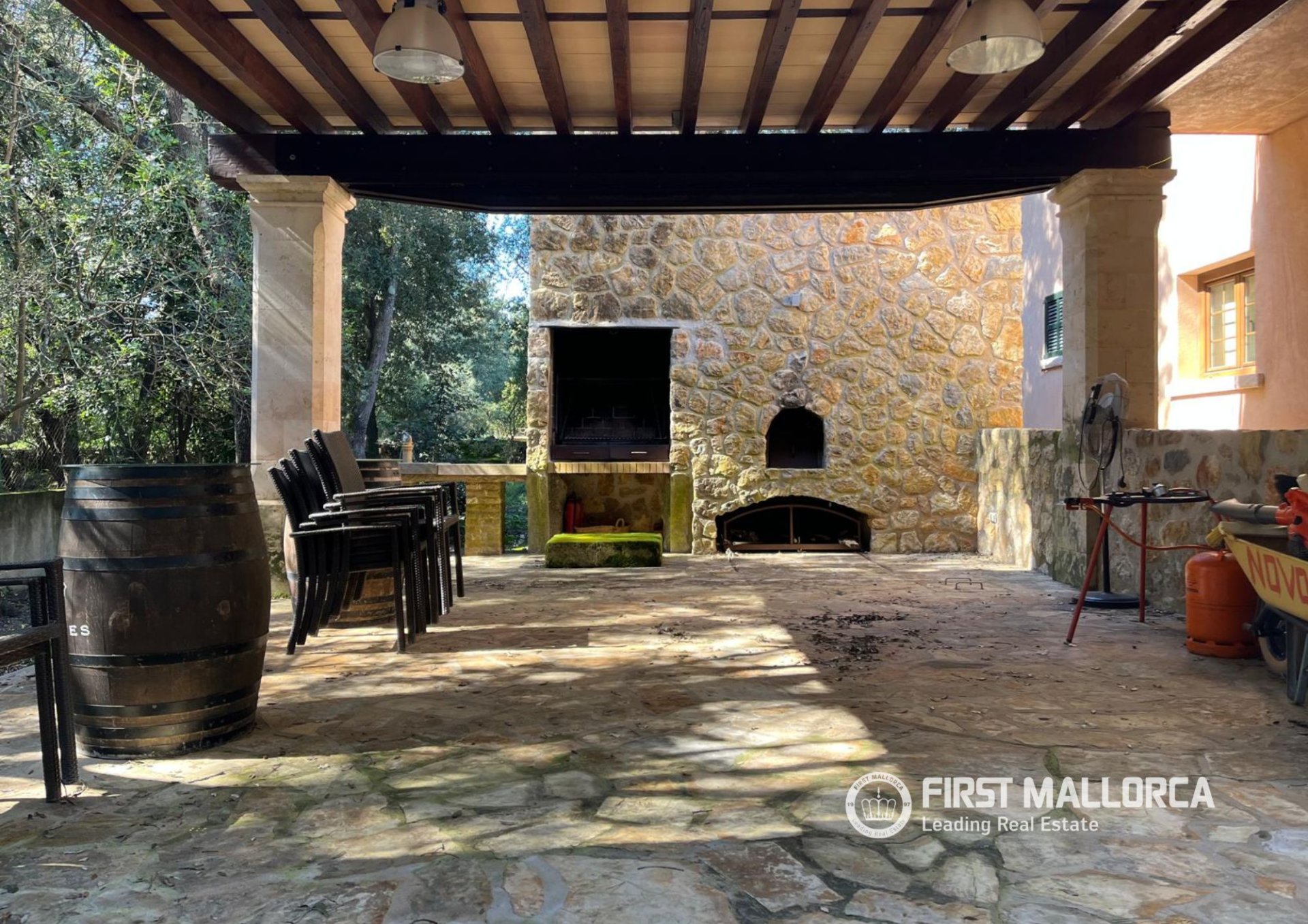 Villa a Sa Pobla, Mallorca, Spagna 6 camere da letto, 340 mq. N° 164594