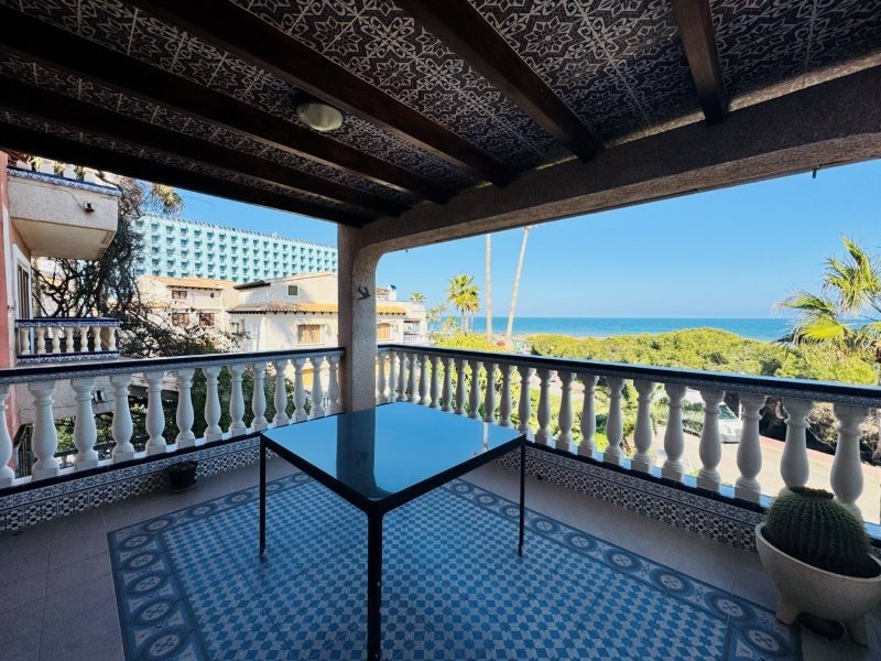 Duplex a Guardamar del Segura, Alicante, Spagna 2 camere da letto, 121 mq. N° 164598