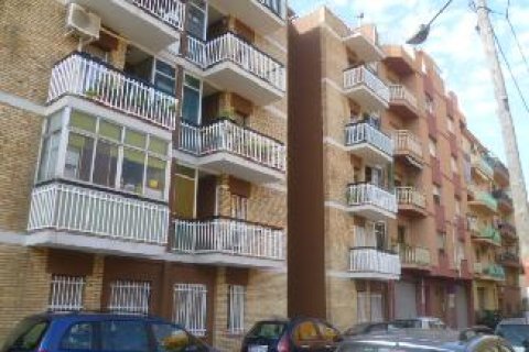 Apartment in Mataro, Barcelona, Spain 3 bedrooms, 87 sq.m. No. 191175