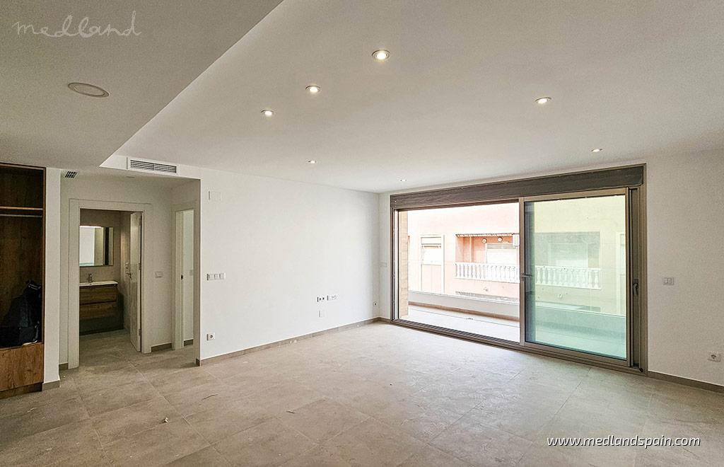 Dzīvoklis Torrevieja, Alicante, Spānijā 3 istabas, 161 m2 Nr. 196895