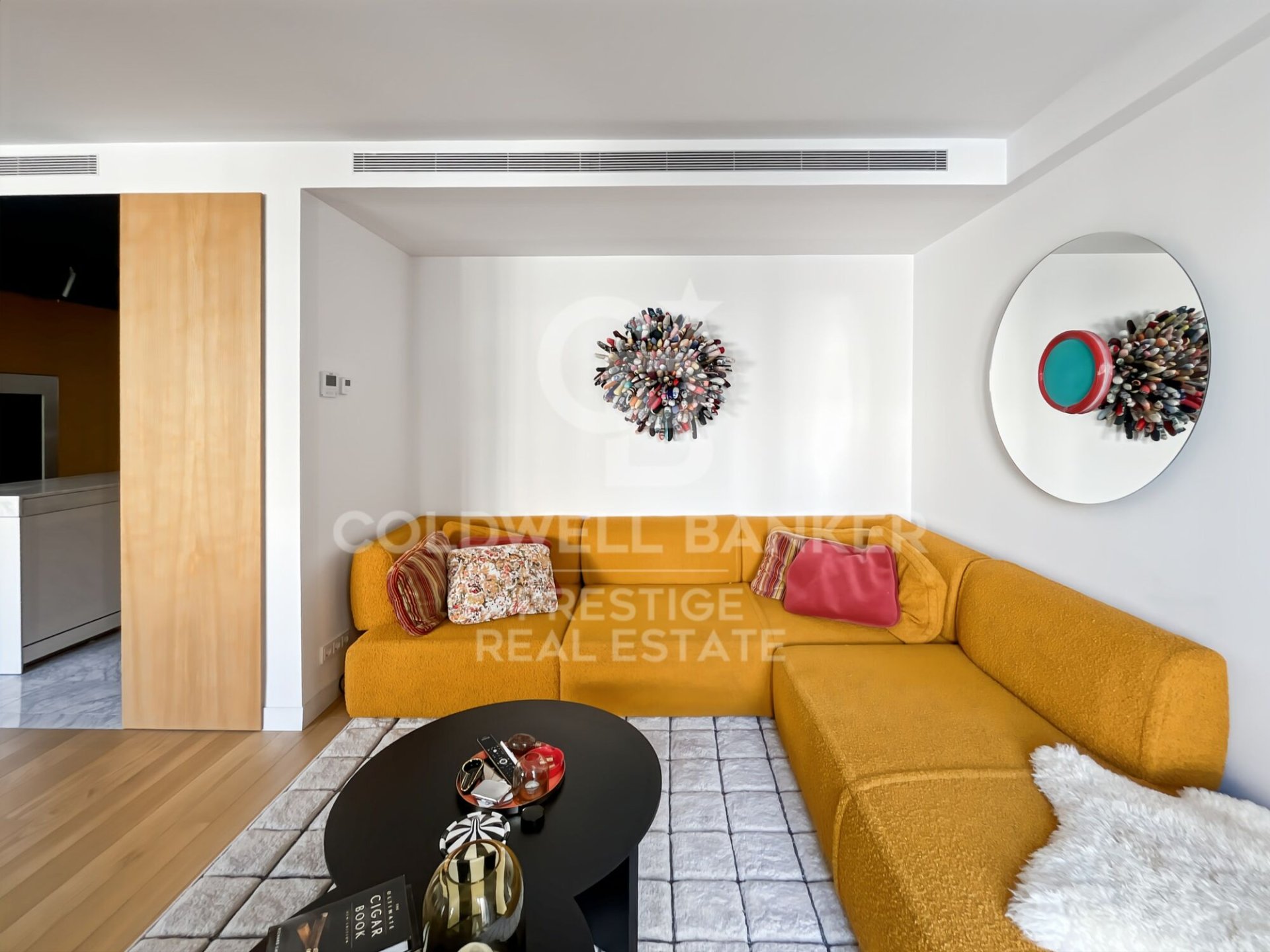 Apartamento en Barcelona, España 2 dormitorios, 130 m2 No. 157408
