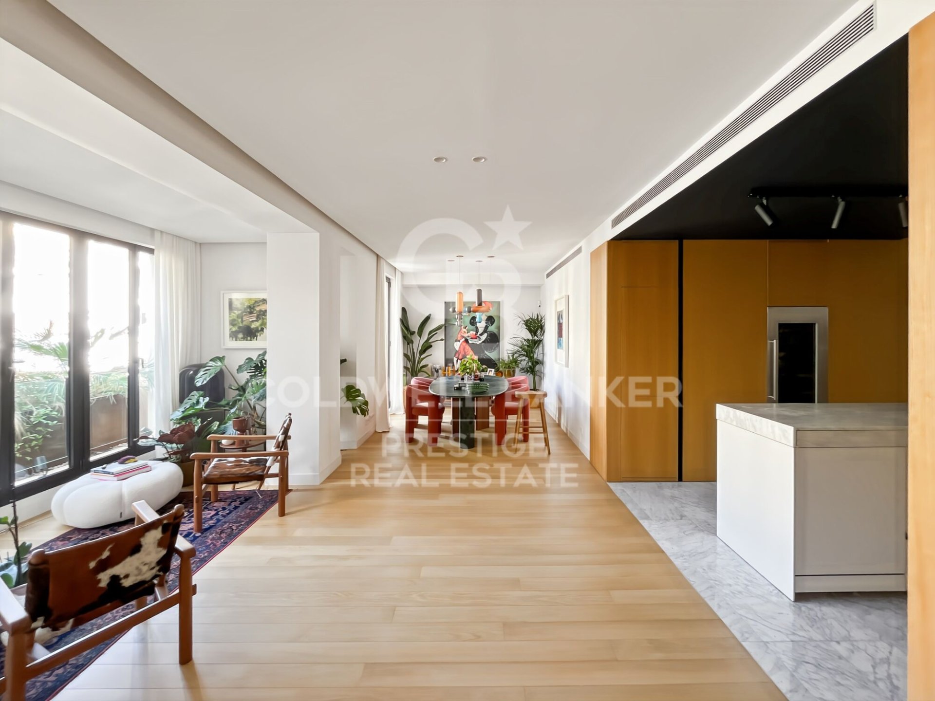 Apartamento en Barcelona, España 2 dormitorios, 130 m2 No. 157408