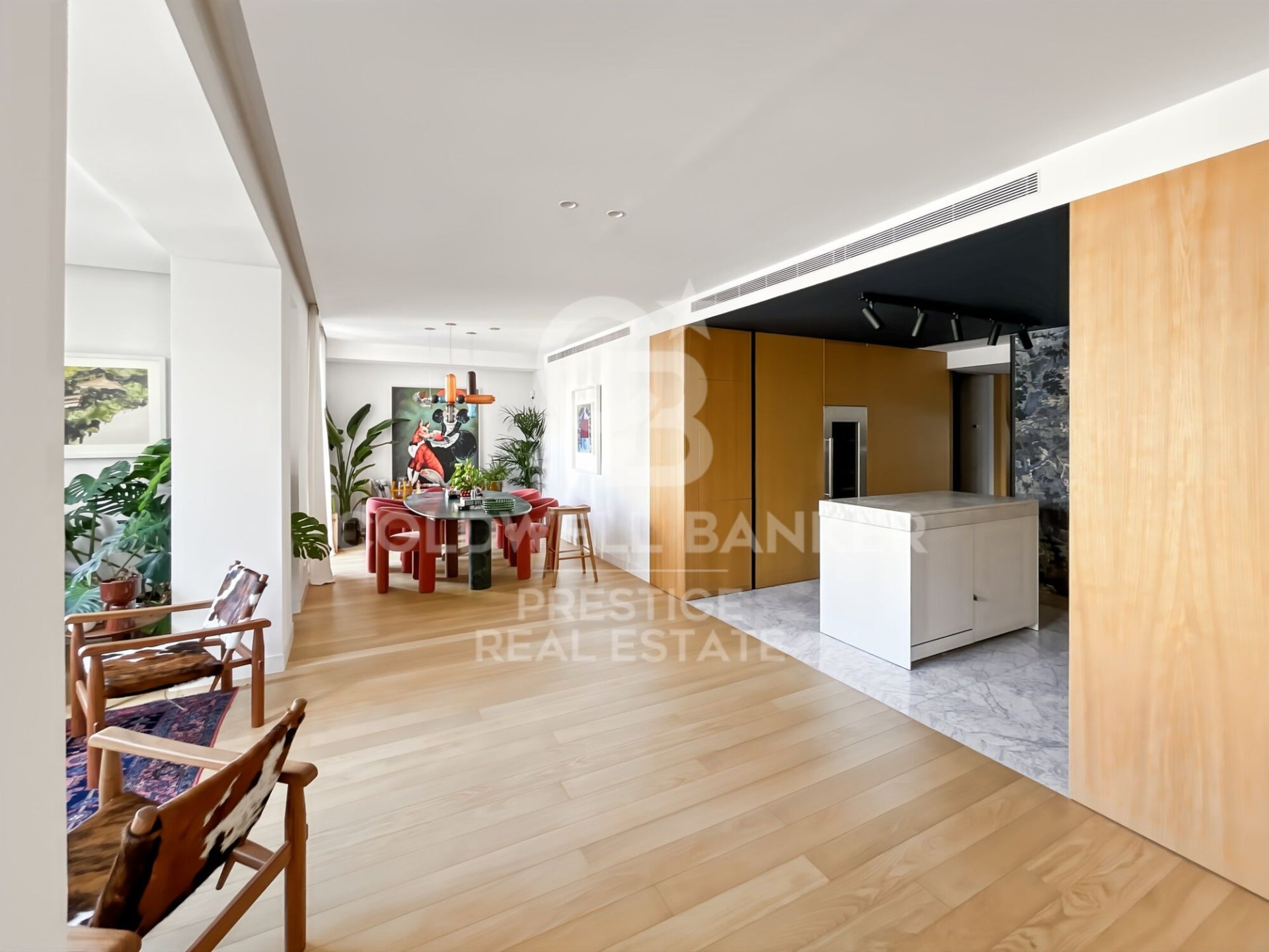 Apartamento en Barcelona, España 2 dormitorios, 130 m2 No. 157408