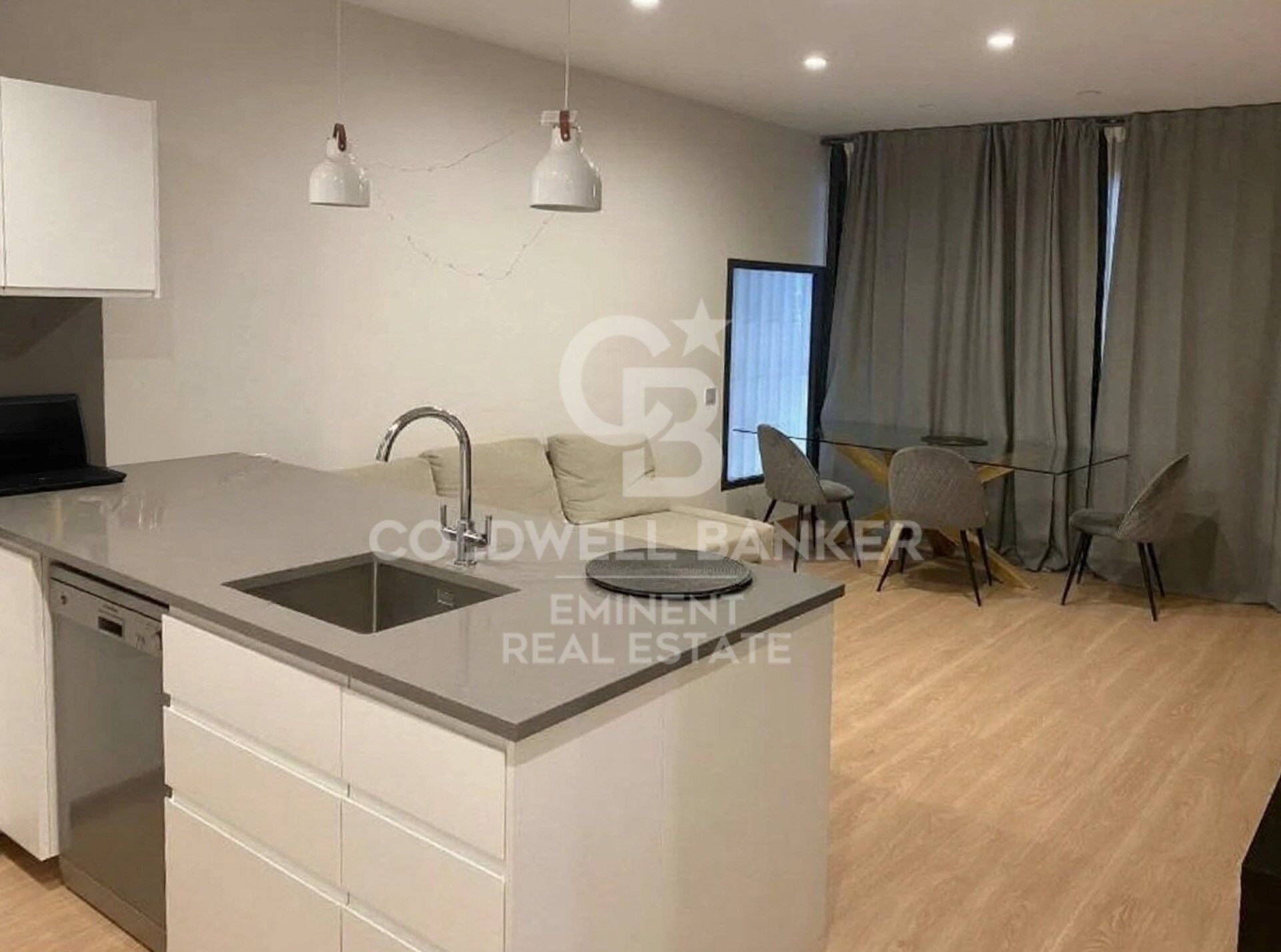 Dzīvoklis Barcelona, Spānijā 2 istabas, 75 m2 Nr. 157412