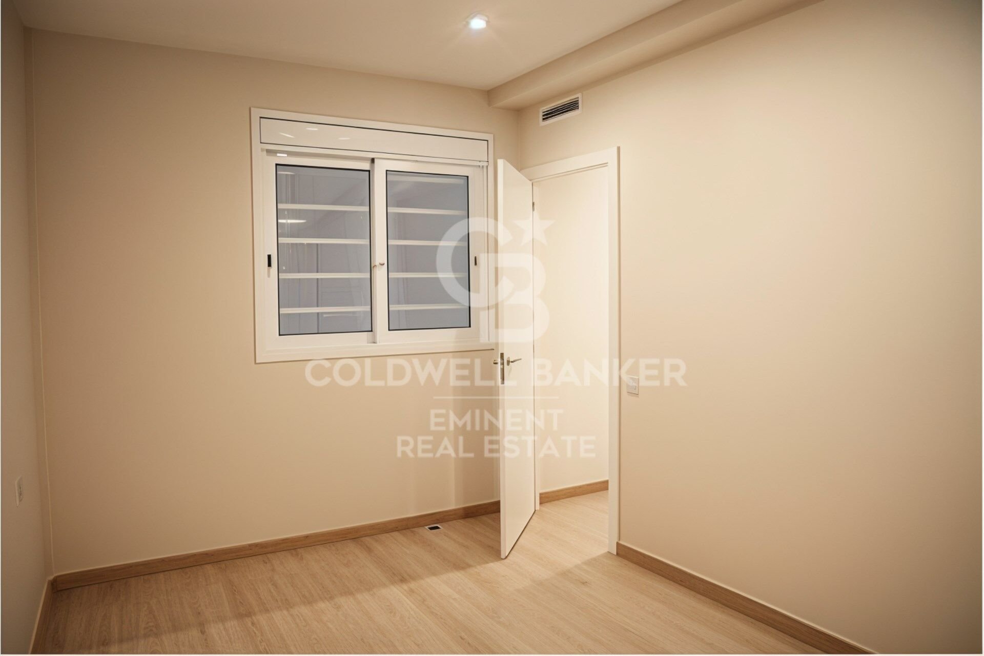 Dzīvoklis Barcelona, Spānijā 2 istabas, 75 m2 Nr. 157412