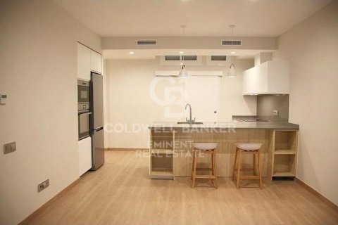 Apartment à Barcelona, Espagne 2 chambres, 75 m2 No. 157412