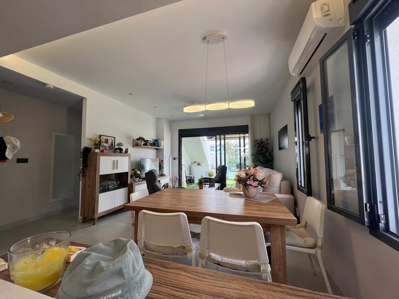 Apartamento en Guardamar del Segura, Alicante, España 3 dormitorios, 100 m2 No. 186852