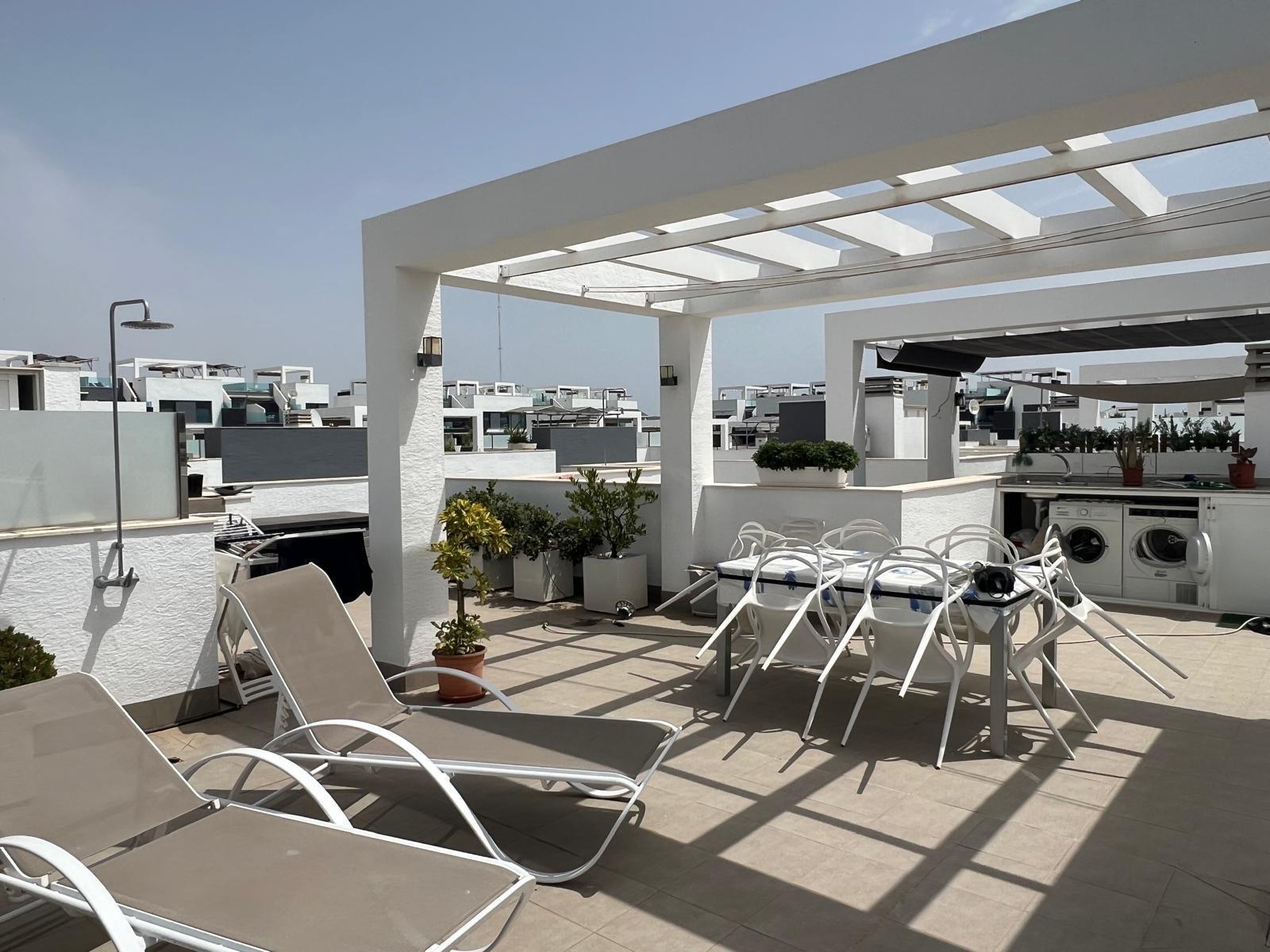 Apartamento en Guardamar del Segura, Alicante, España 3 dormitorios, 100 m2 No. 186852