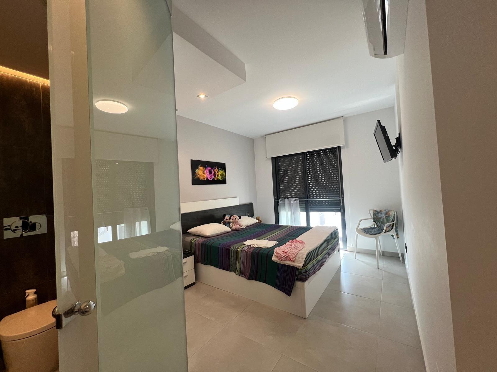 Apartamento en Guardamar del Segura, Alicante, España 3 dormitorios, 100 m2 No. 186852