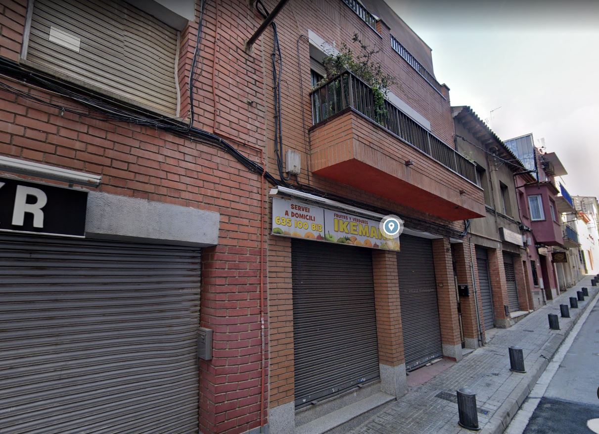 House à Rubi, Barcelona, Espagne 4 chambres, 256 m2 No. 191549