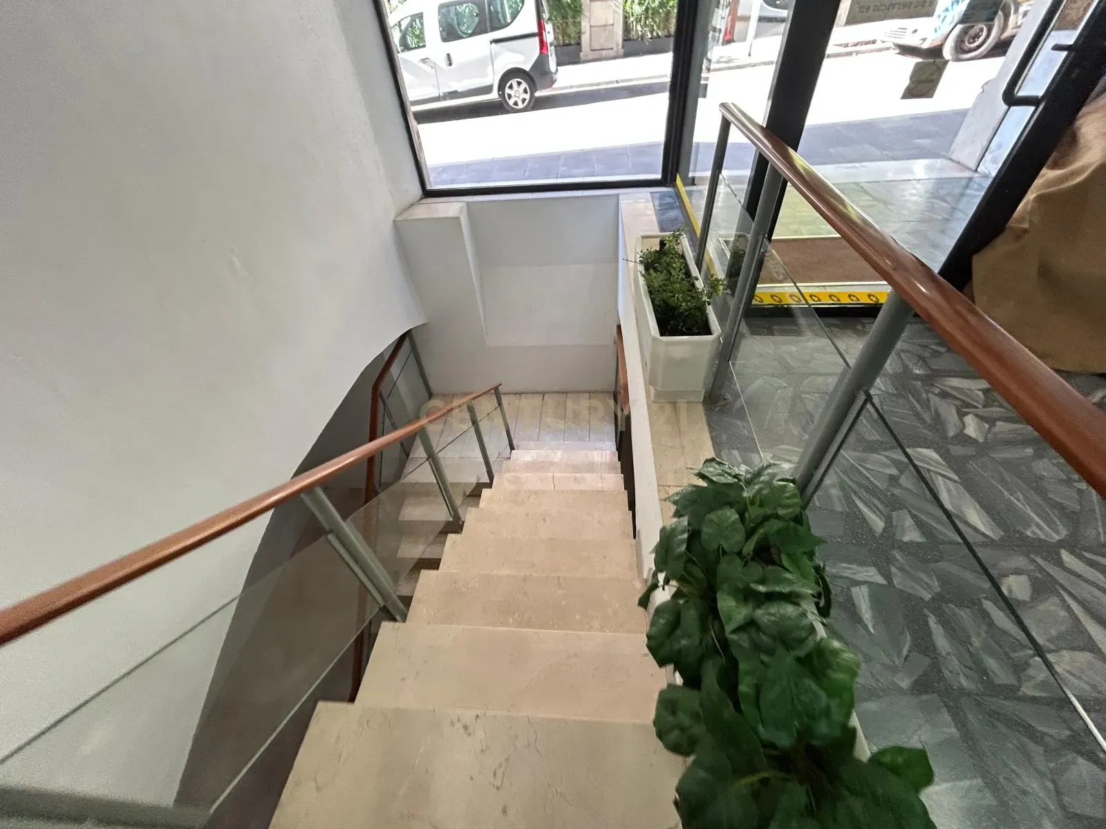 Commercial property in Barcelona, Spain 340 sq.m. No. 166915