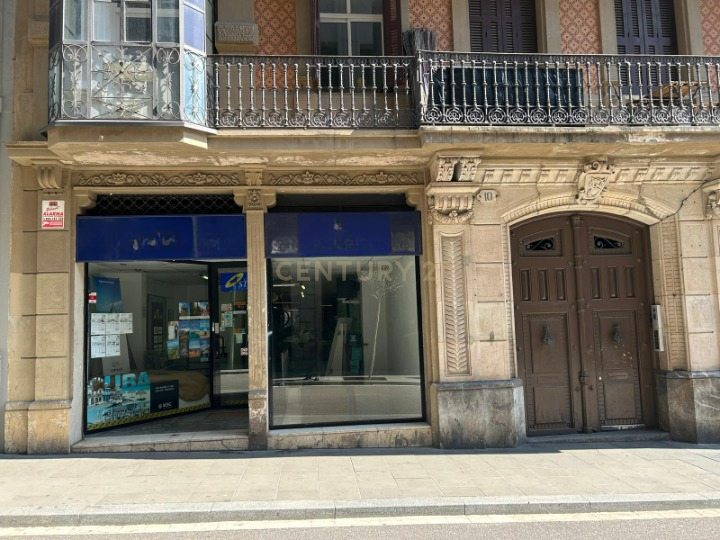 Commercial property in Barcelona, Spain 340 sq.m. No. 166915