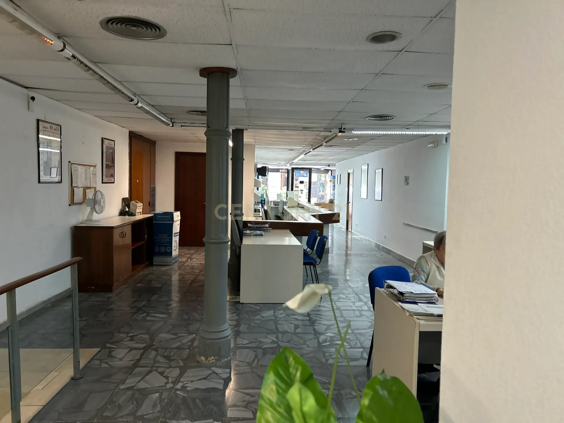 Commercial property in Barcelona, Spain 340 sq.m. No. 166915