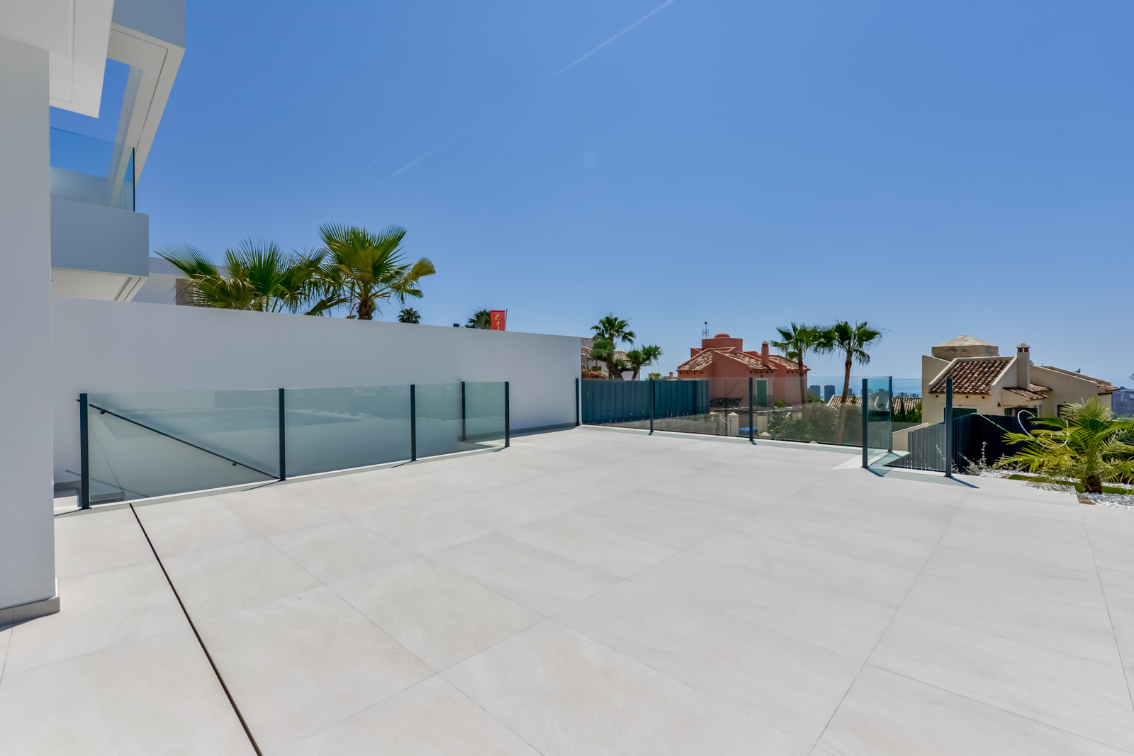 Villa a Finestrat, Alicante, Spagna 8 camere da letto, 998 mq. N° 163651
