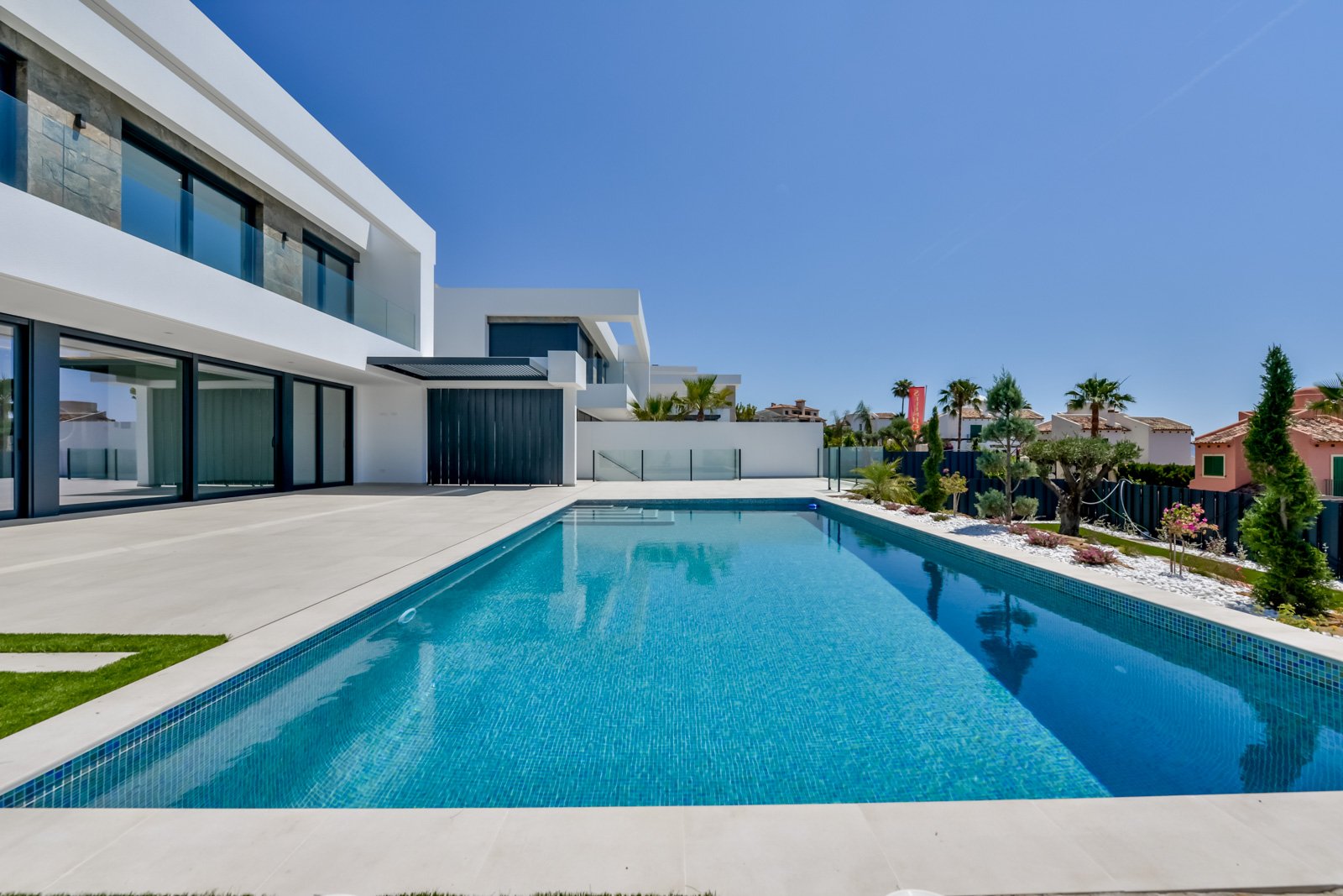 Villa a Finestrat, Alicante, Spagna 8 camere da letto, 998 mq. N° 163651