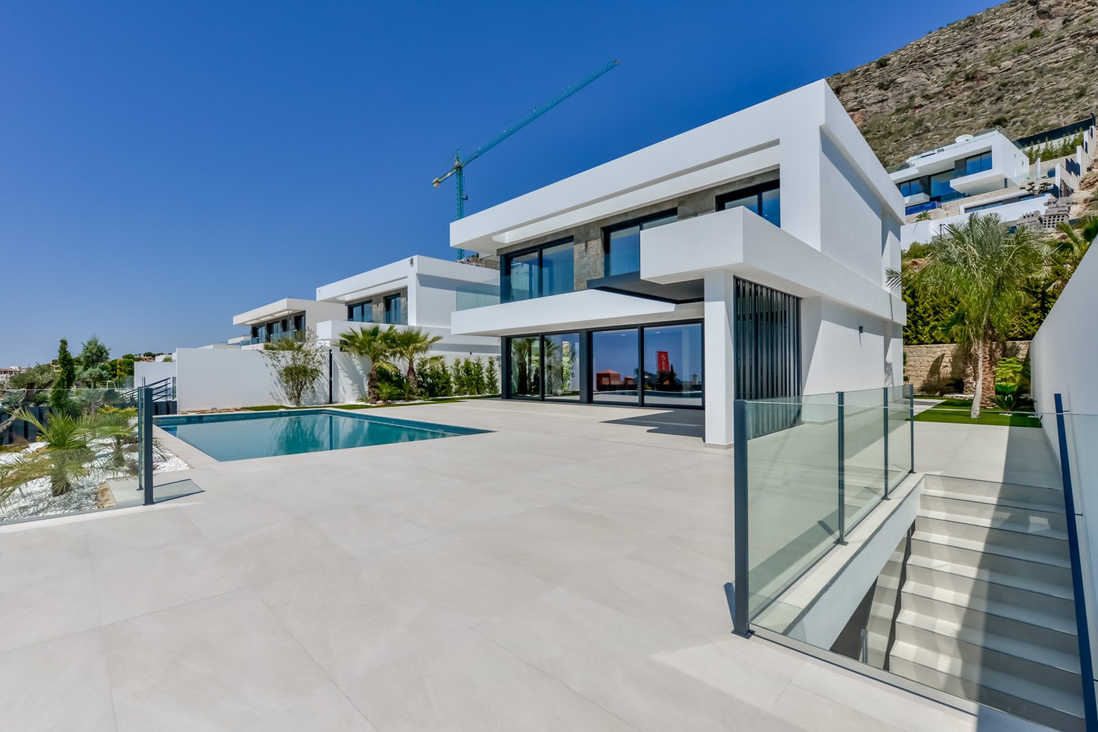 Villa a Finestrat, Alicante, Spagna 8 camere da letto, 998 mq. N° 163651