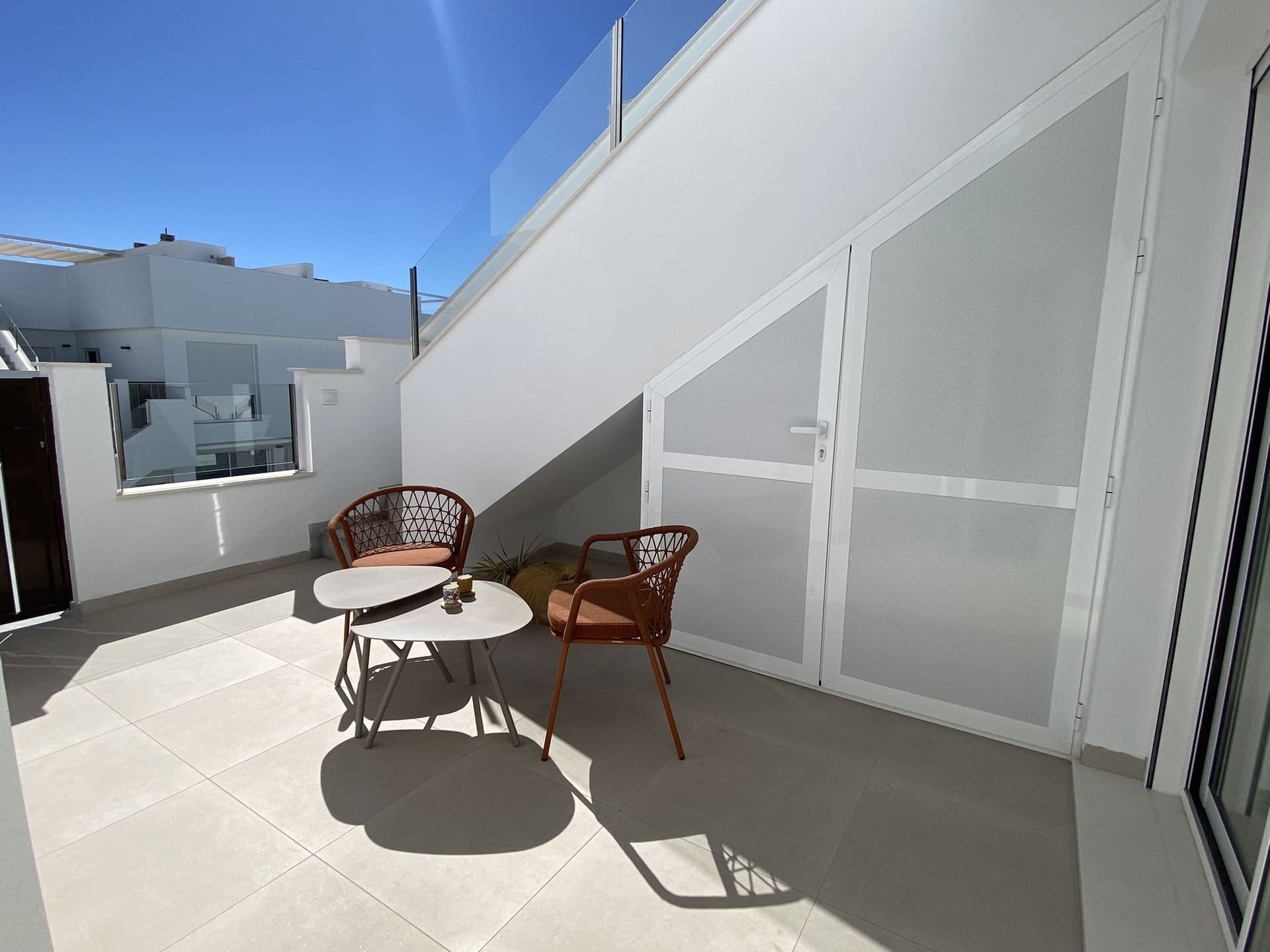 Bungalo Pilar de la Horadada, Alicante, Spānijā 2 istabas, 75 m2 Nr. 136194