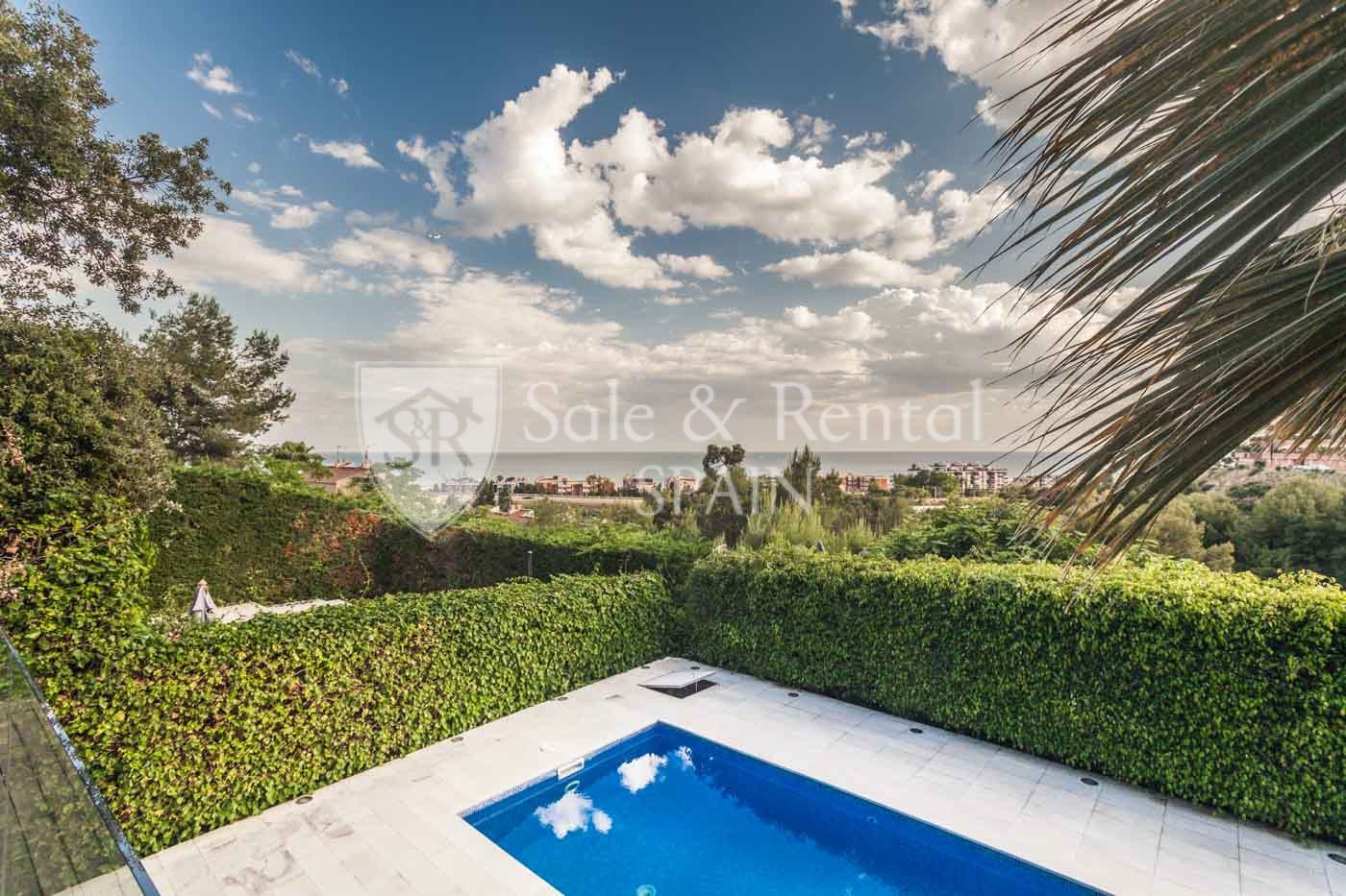 Talo Sitges, Barcelona, Espanja 3 makuuhuonetta, 223 m2 No. 166652