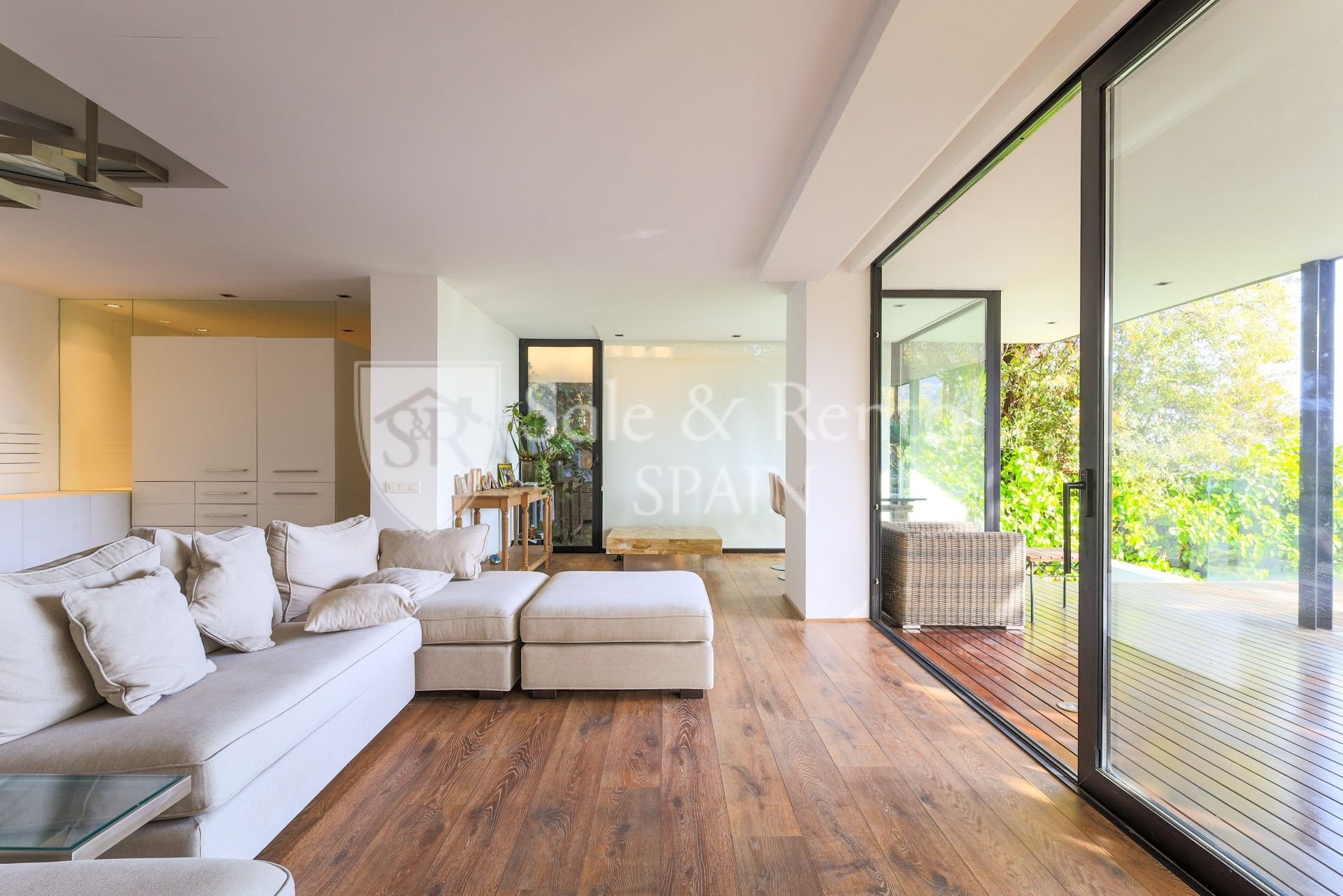 Talo Sitges, Barcelona, Espanja 3 makuuhuonetta, 223 m2 No. 166652