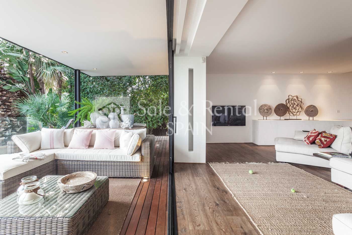 Talo Sitges, Barcelona, Espanja 3 makuuhuonetta, 223 m2 No. 166652