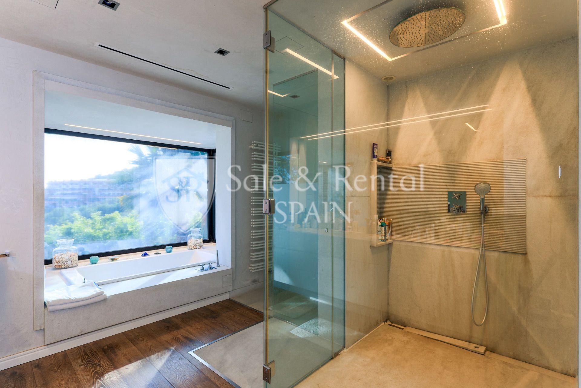 Talo Sitges, Barcelona, Espanja 3 makuuhuonetta, 223 m2 No. 166652