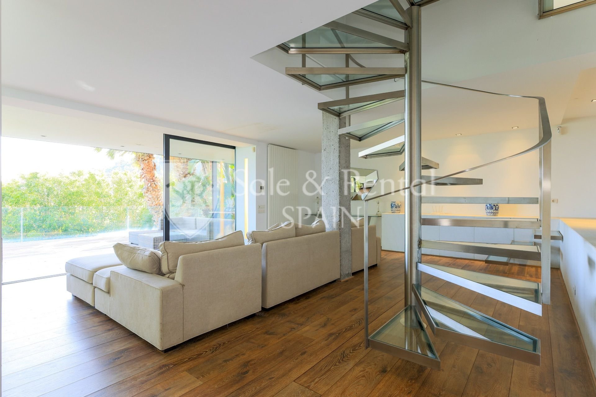 Talo Sitges, Barcelona, Espanja 3 makuuhuonetta, 223 m2 No. 166652