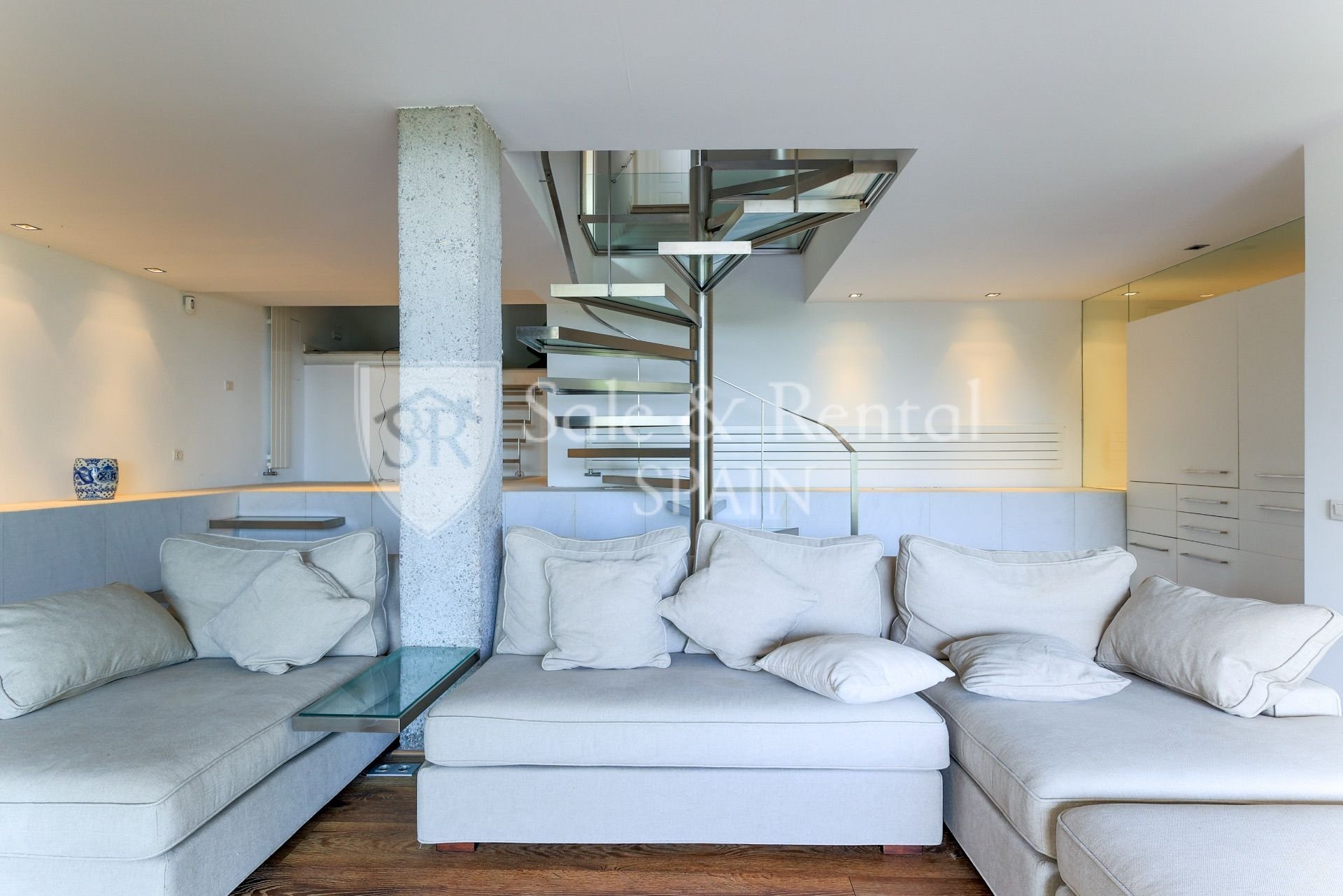 Talo Sitges, Barcelona, Espanja 3 makuuhuonetta, 223 m2 No. 166652