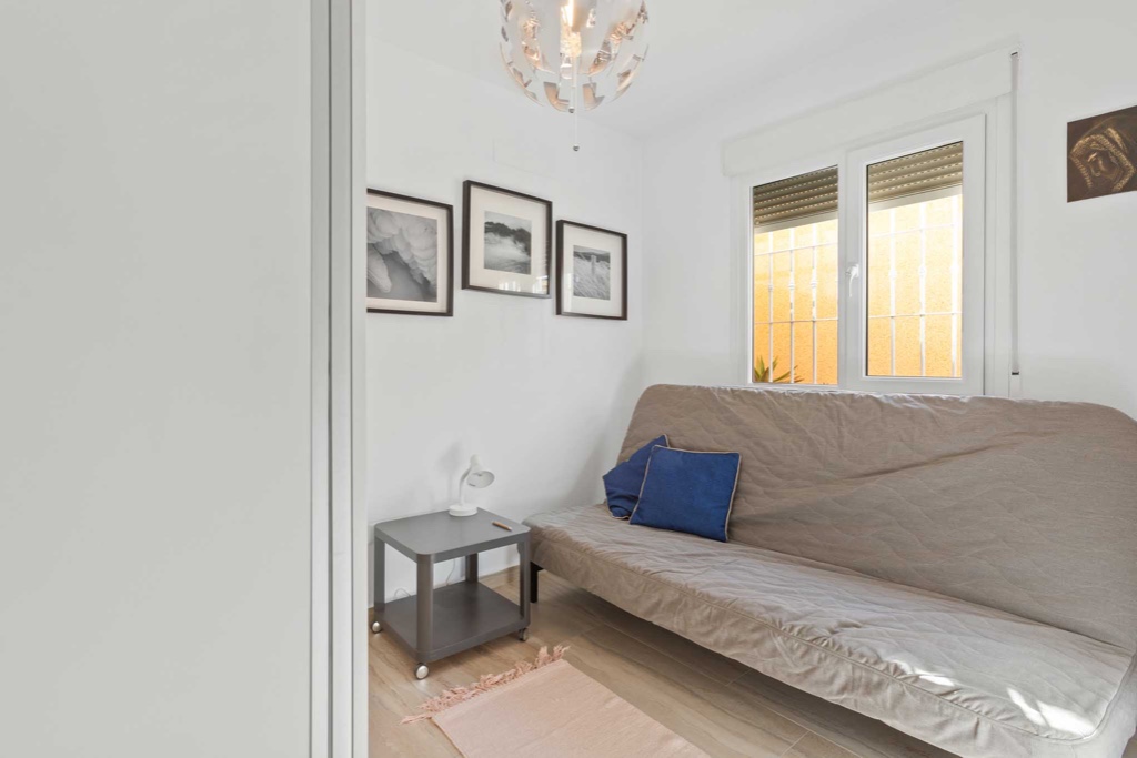 Townhouse in Torrevieja, Alicante, Spanien 4 Schlafzimmer, 71 m2 Nr. 145308