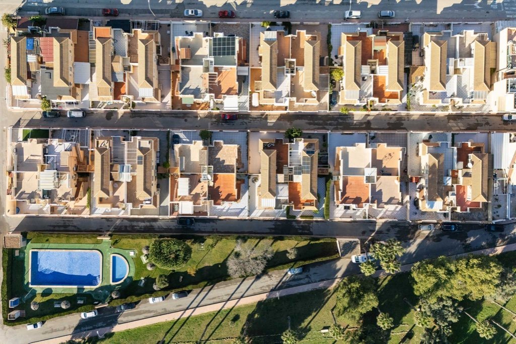 Townhouse in Torrevieja, Alicante, Spanien 4 Schlafzimmer, 71 m2 Nr. 145308